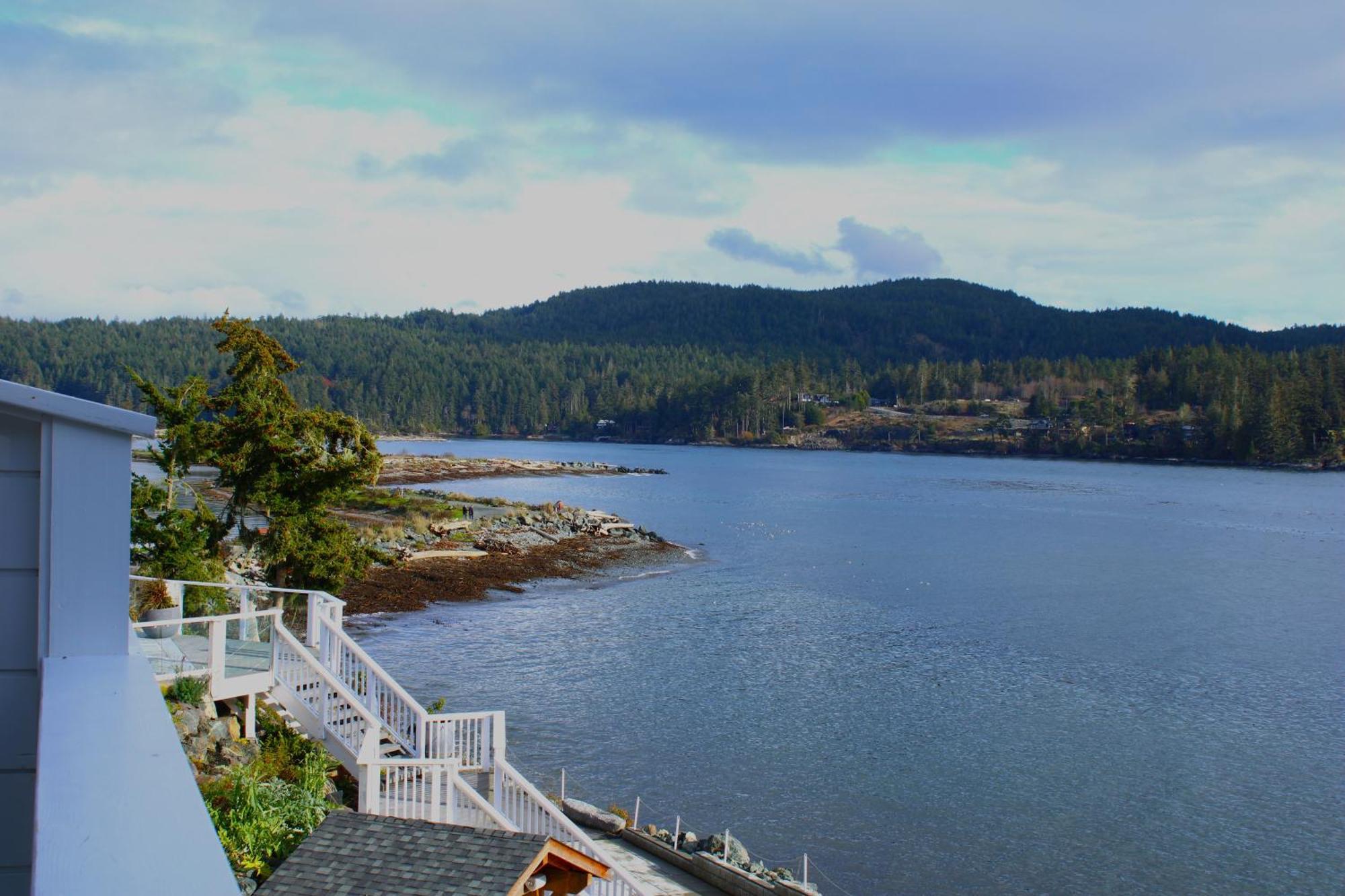Sooke Harbour House Hotel Екстериор снимка
