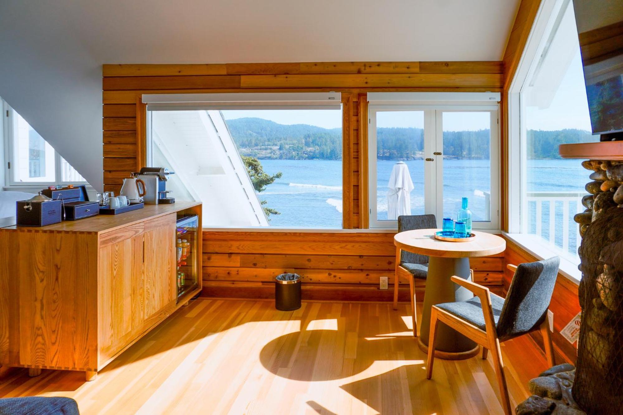 Sooke Harbour House Hotel Екстериор снимка