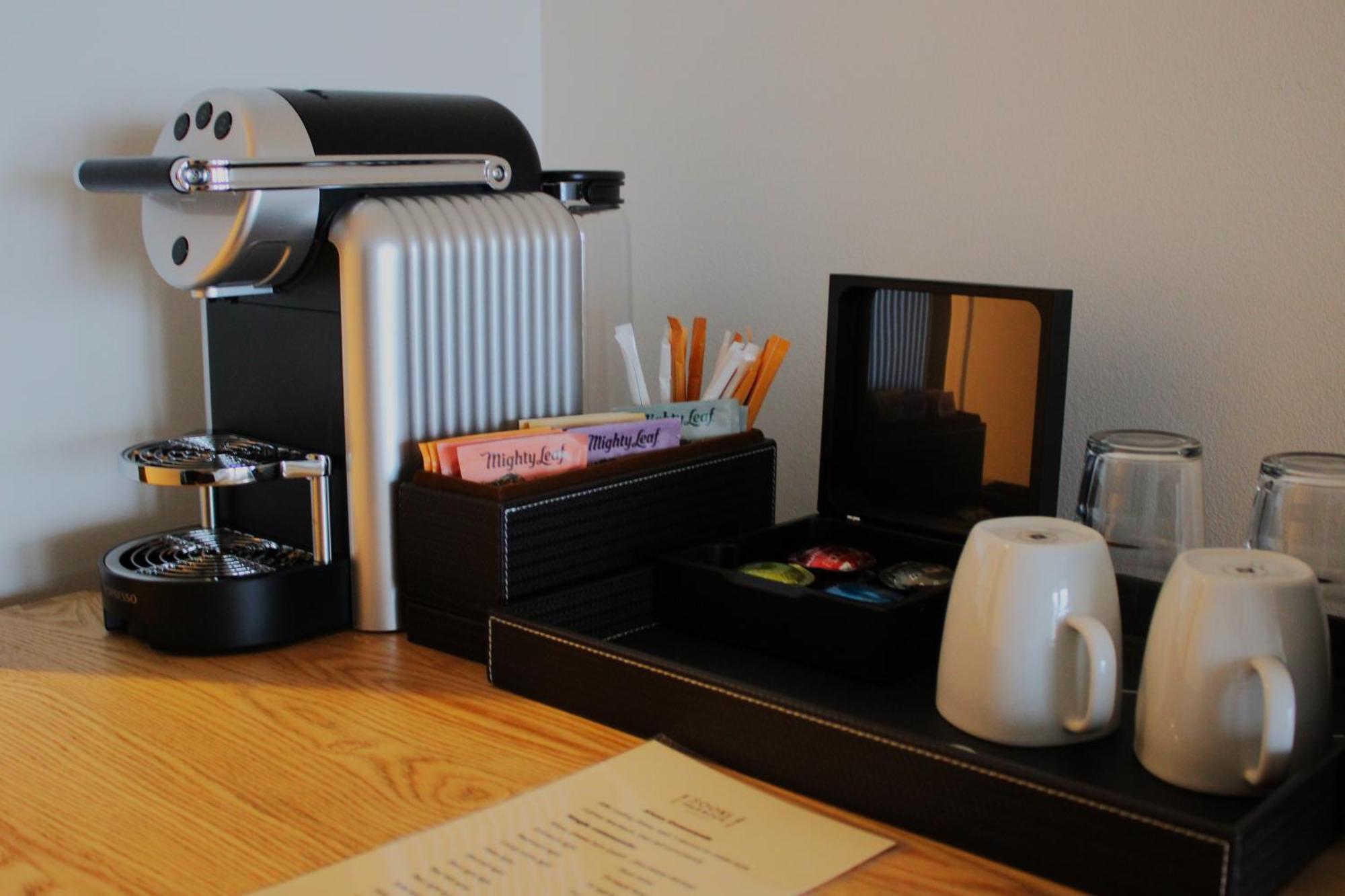 Sooke Harbour House Hotel Екстериор снимка