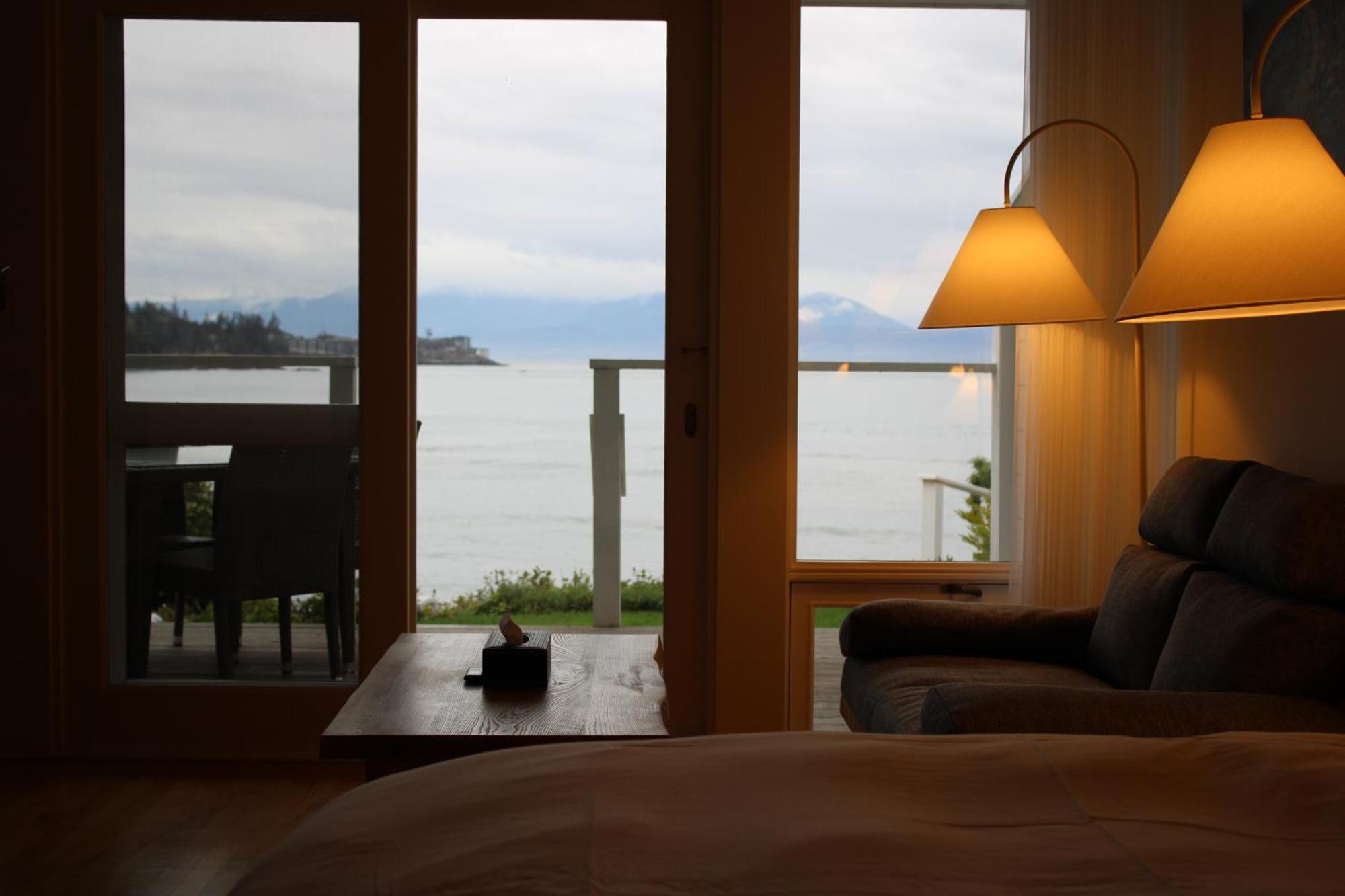 Sooke Harbour House Hotel Екстериор снимка