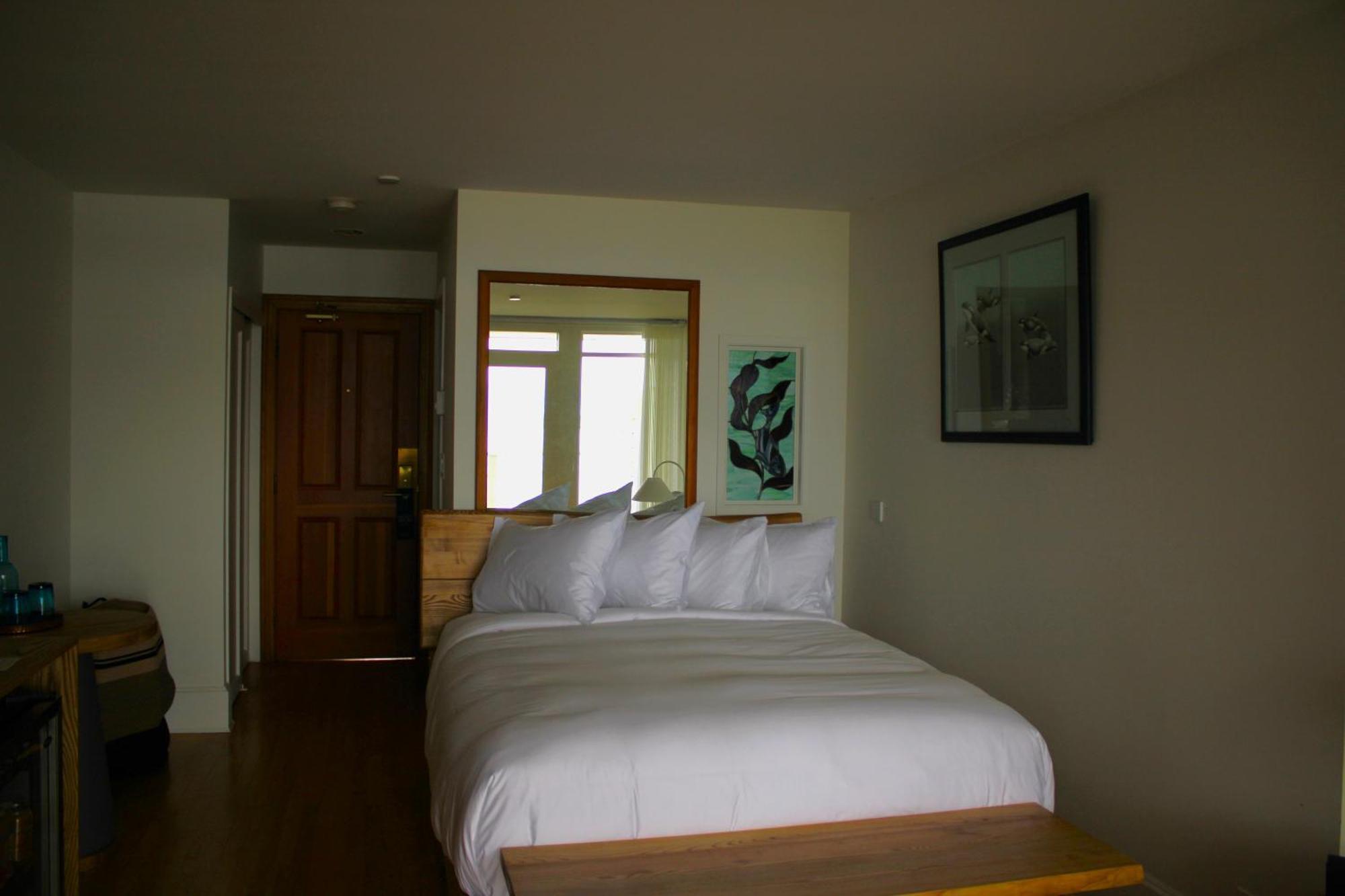 Sooke Harbour House Hotel Екстериор снимка