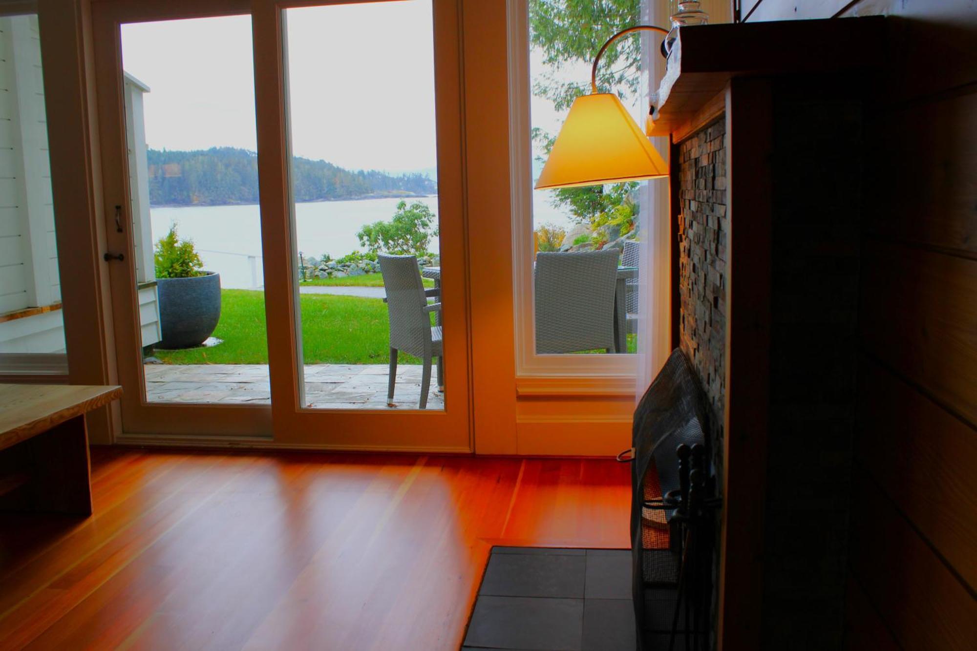 Sooke Harbour House Hotel Екстериор снимка