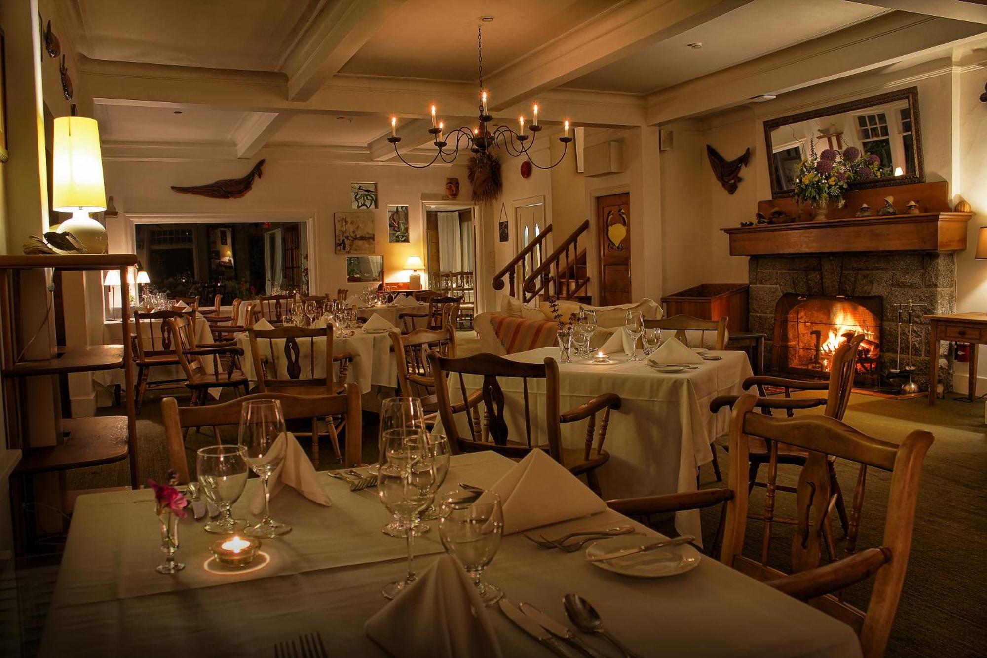 Sooke Harbour House Hotel Екстериор снимка